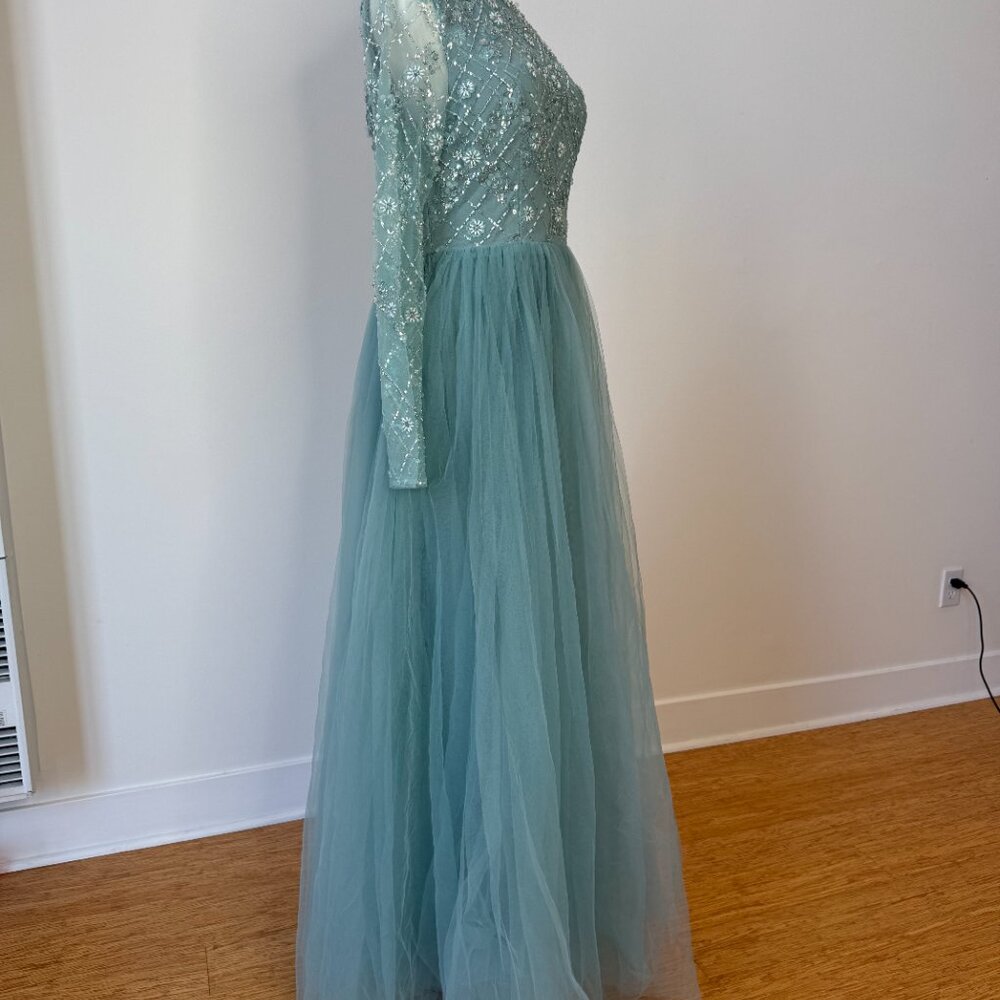NEW Faeriesty Long-Sleeve Seafoam Princess Ball Gown, Size Large - Picture 11 of 12